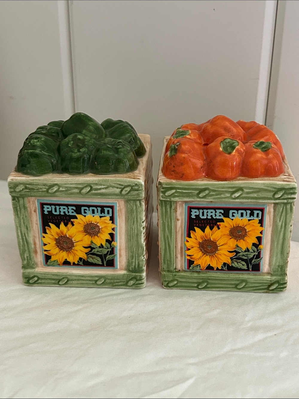 Vintage Omnibus OCI Vegetable Crate Salt Pepper Shakers Sunflower Pumpkin Pepper